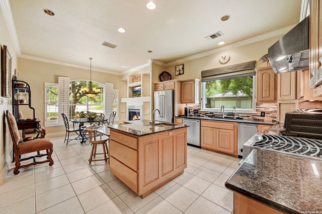 29745 S Mellow Wind Dr., Fair Oaks Ranch, TX 78015