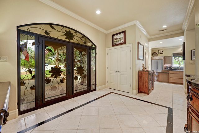 29745 S Mellow Wind Dr., Fair Oaks Ranch, TX 78015