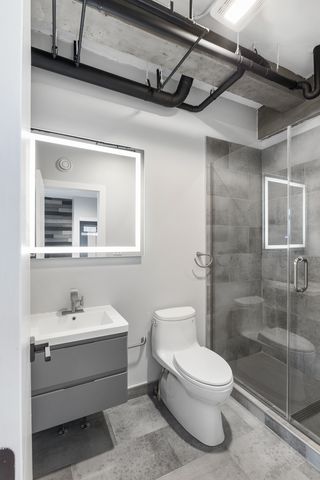 7645 N SHERIDAN Road 511, Chicago, IL 60626