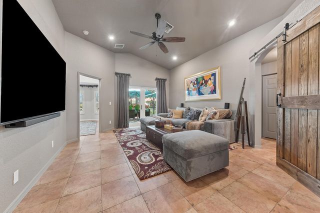 5318 Vernio Lane, Boynton Beach, FL 33437