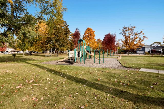 2001 Chippewa Street, Traverse City, MI 49686