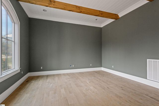 210 W Mountainview Avenue, Greenville, SC 29609