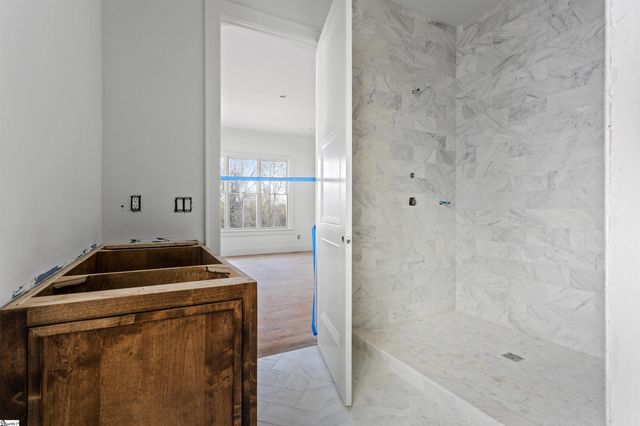 210 W Mountainview Avenue, Greenville, SC 29609