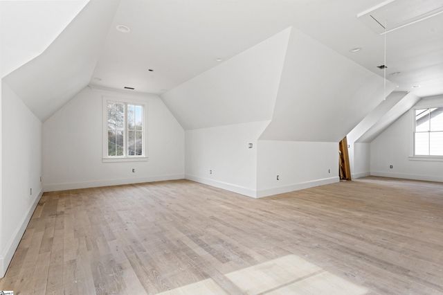 210 W Mountainview Avenue, Greenville, SC 29609