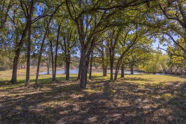 6325 S Farm to Market 148, Kaufman, TX 75142