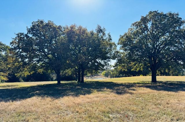 6325 S Farm to Market 148, Kaufman, TX 75142