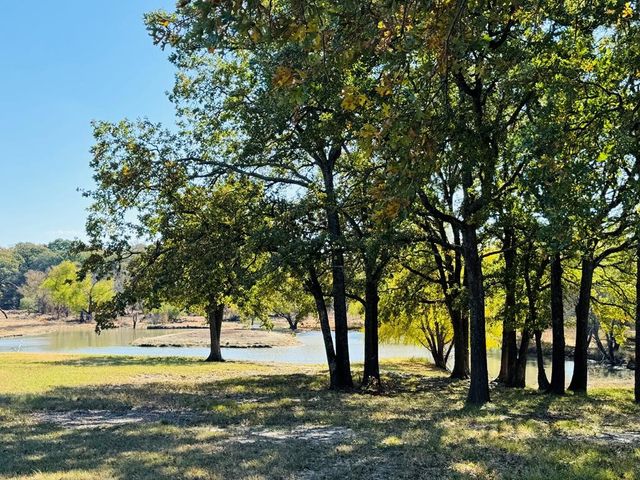 6325 S Farm to Market 148, Kaufman, TX 75142