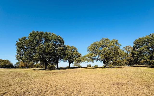 6325 S Farm to Market 148, Kaufman, TX 75142