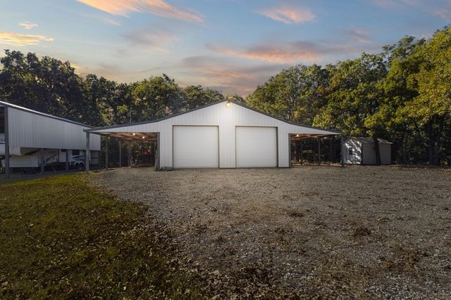 6325 S Farm to Market 148, Kaufman, TX 75142