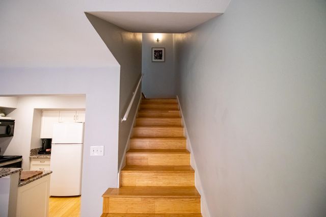 821 E Oltorf ST, Austin, TX 78704