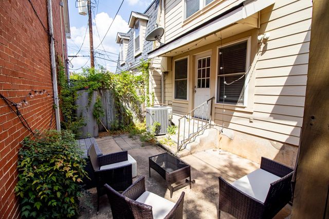 821 E Oltorf ST, Austin, TX 78704