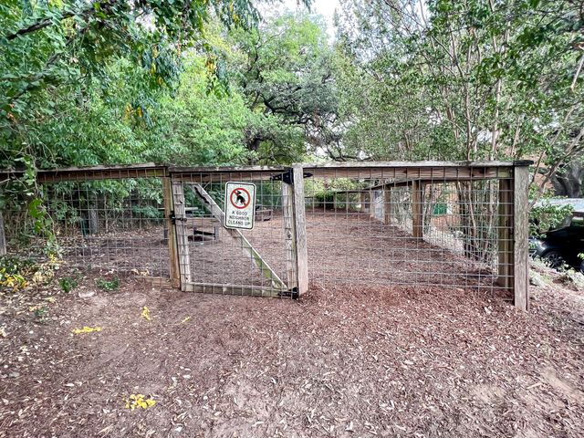 821 E Oltorf ST, Austin, TX 78704