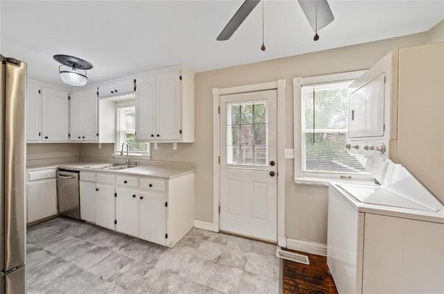 10905 E 47th Street, Kansas City, MO 64133