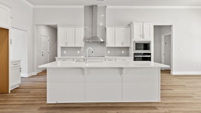 32 Stonemore, Petal, MS 39465