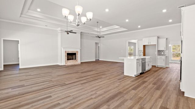 32 Stonemore, Petal, MS 39465