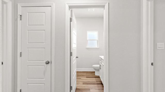 32 Stonemore, Petal, MS 39465