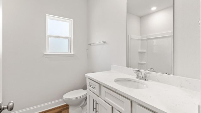 32 Stonemore, Petal, MS 39465