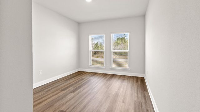 32 Stonemore, Petal, MS 39465