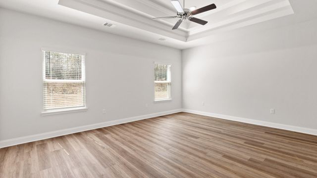 32 Stonemore, Petal, MS 39465