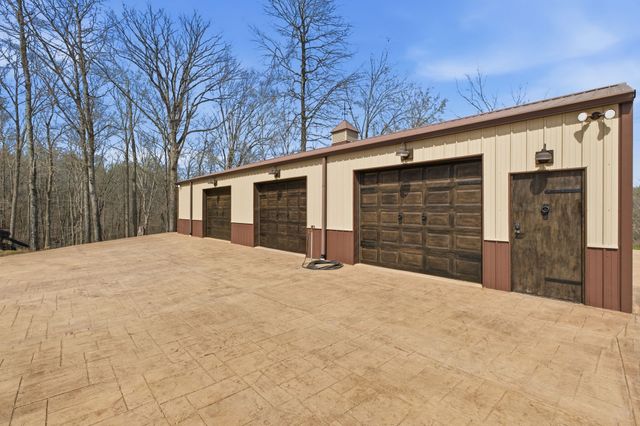 2857 New Hope Rd, Hendersonville, TN 37075