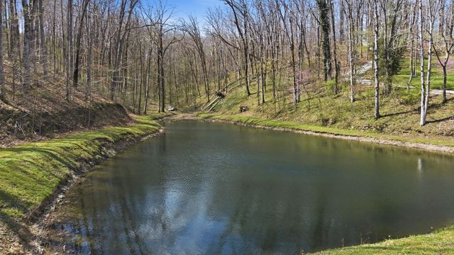 2857 New Hope Rd, Hendersonville, TN 37075