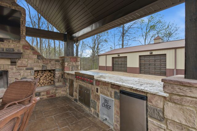 2857 New Hope Rd, Hendersonville, TN 37075