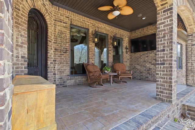 2857 New Hope Rd, Hendersonville, TN 37075