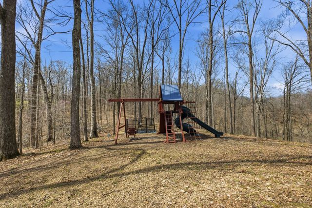 2857 New Hope Rd, Hendersonville, TN 37075
