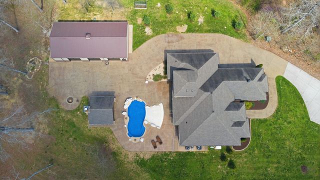 2857 New Hope Rd, Hendersonville, TN 37075