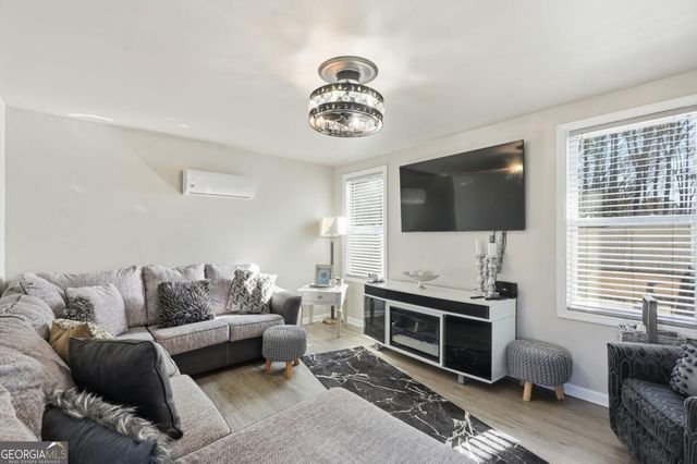 145 Hunts Mill Circle, Griffin, GA 30224