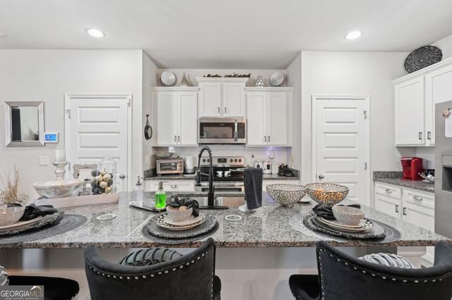 145 Hunts Mill Circle, Griffin, GA 30224