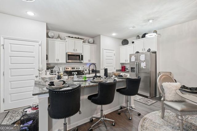 145 Hunts Mill Circle, Griffin, GA 30224