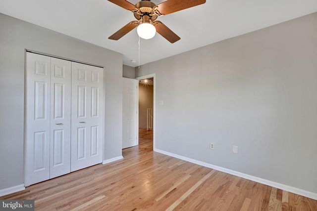 8069 POWDERBROOK LN, Springfield, VA 22153