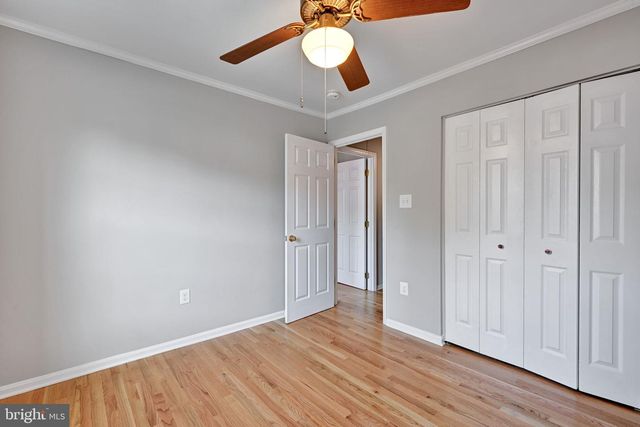 8069 POWDERBROOK LN, Springfield, VA 22153