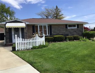 79 Winkler Drive, Tonawanda, NY 14150