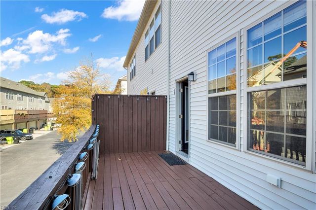 50 Transit LN, Newport News, VA 23601