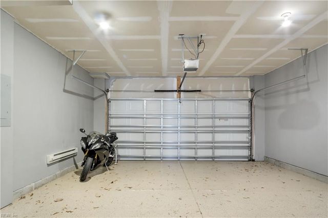 50 Transit LN, Newport News, VA 23601