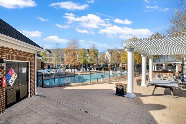 50 Transit LN, Newport News, VA 23601