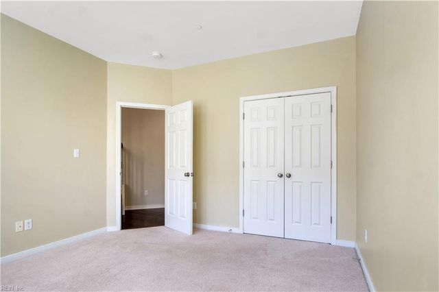 50 Transit LN, Newport News, VA 23601