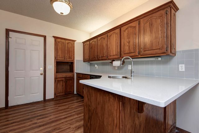 4103 E Crighton Place, Springfield, MO 65809