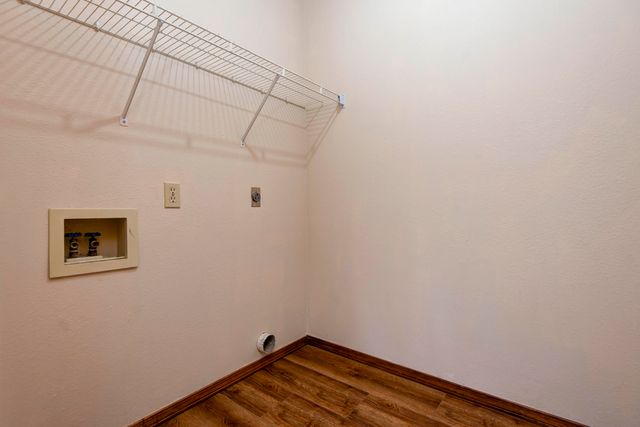 4103 E Crighton Place, Springfield, MO 65809