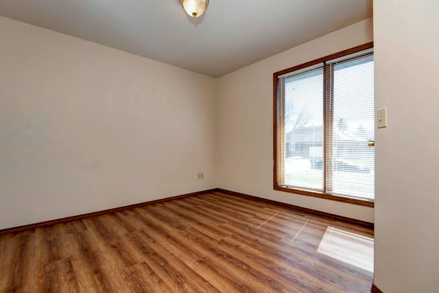 4103 E Crighton Place, Springfield, MO 65809