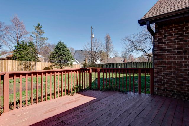 4103 E Crighton Place, Springfield, MO 65809