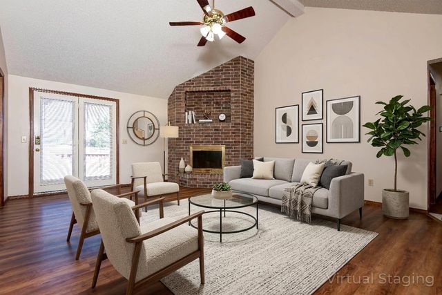 4103 E Crighton Place, Springfield, MO 65809