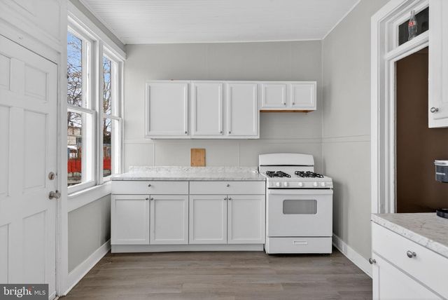 734 S 2ND ST, Steelton, PA 17113