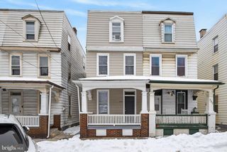 734 S 2ND ST, Steelton, PA 17113