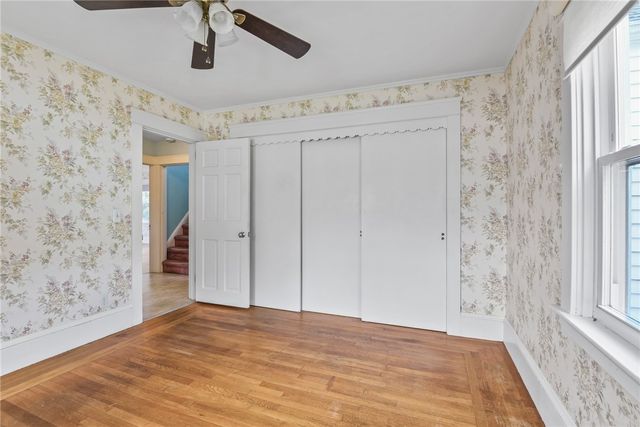 69 Lyall Avenue, Warwick, RI 02889