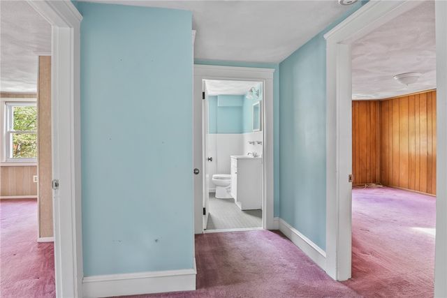 69 Lyall Avenue, Warwick, RI 02889