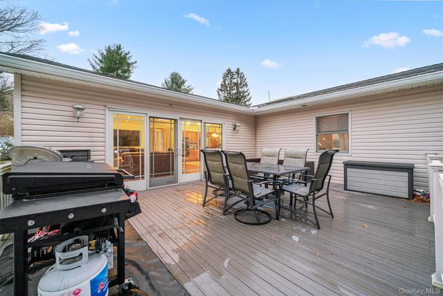 10 Hamilton Avenue, Highland Mills, NY 10930