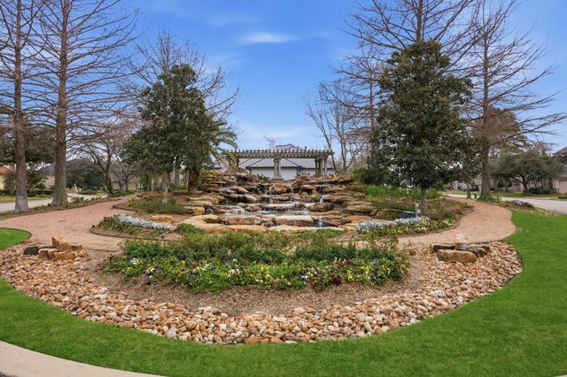 59 Benthaven E, Montgomery, TX 77356